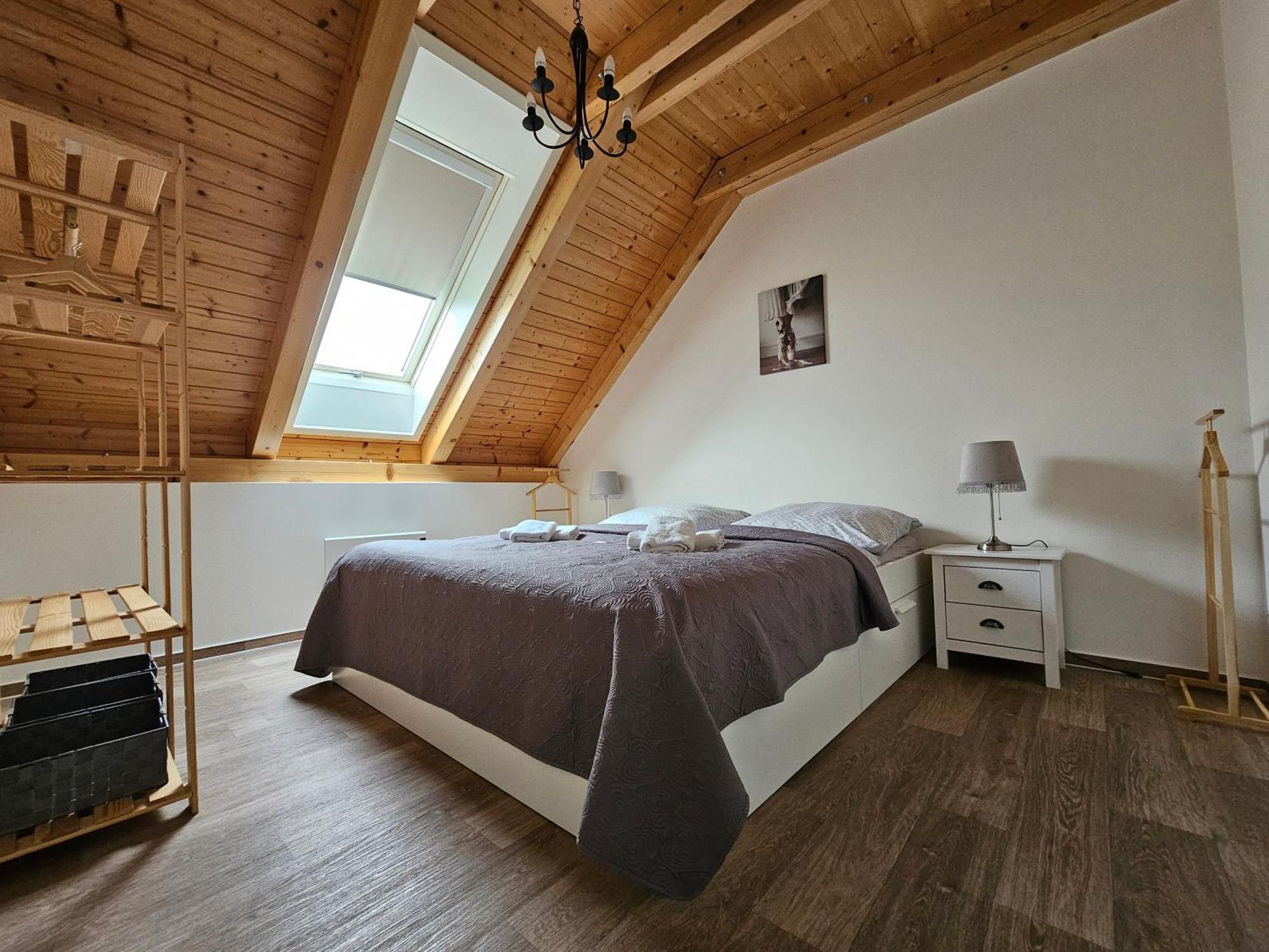 Apartman Maja Mikulov Eksteriør billede