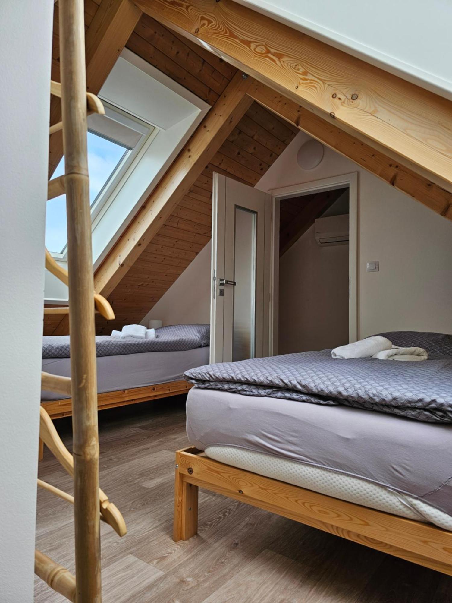 Apartman Maja Mikulov Eksteriør billede